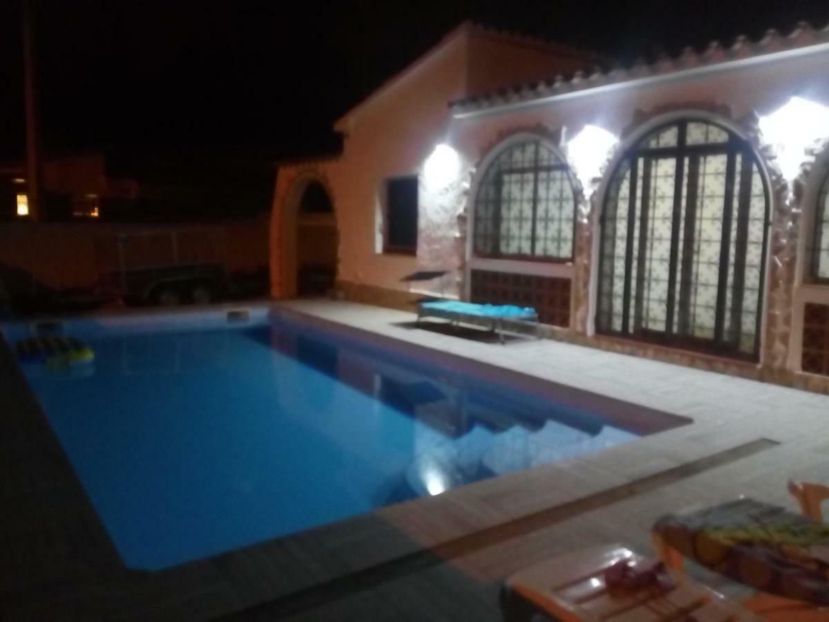 Villa Tarragona L' Escala Buitenkant foto