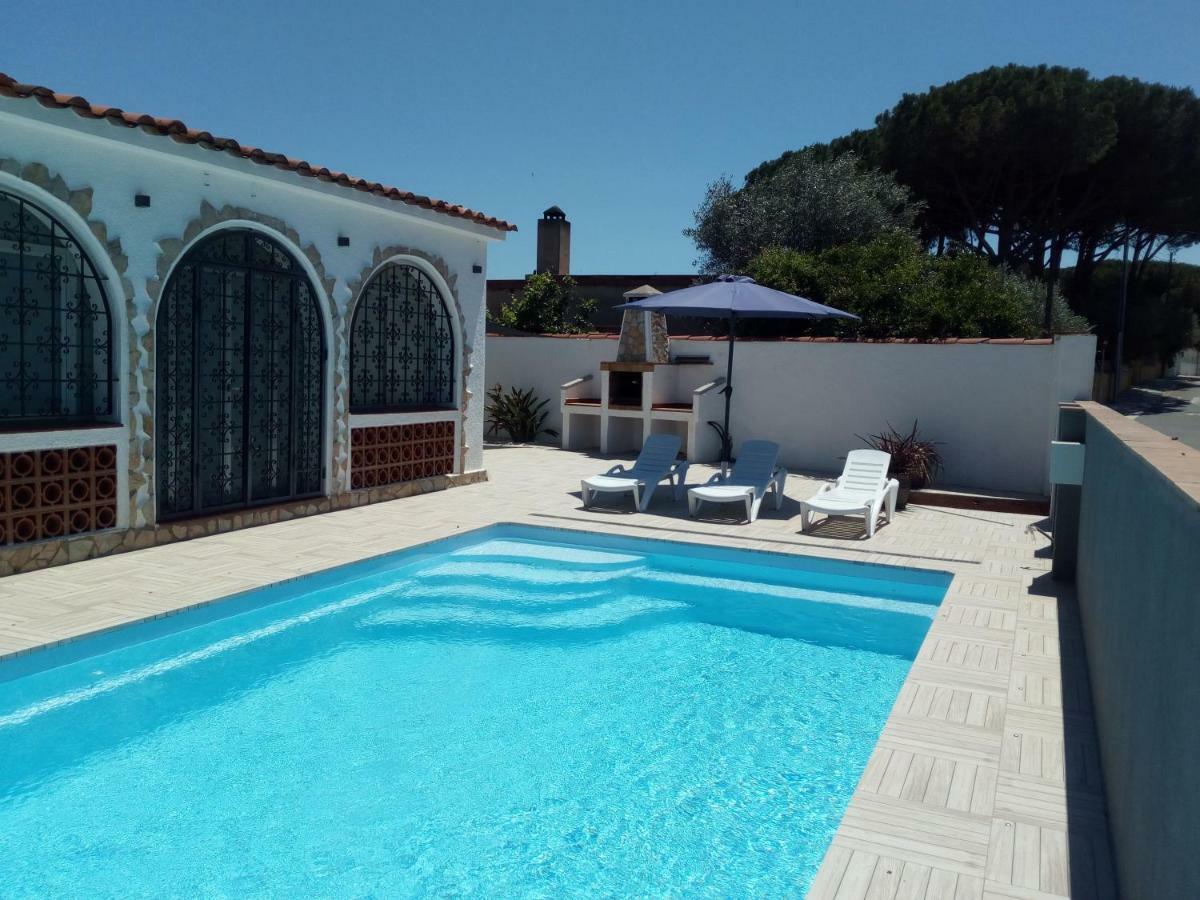 Villa Tarragona L' Escala Buitenkant foto